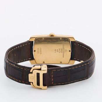 BAUME & MERCIER, Geneve, Hampton Milleis, wristwatch, 26 x 33 (40) mm.