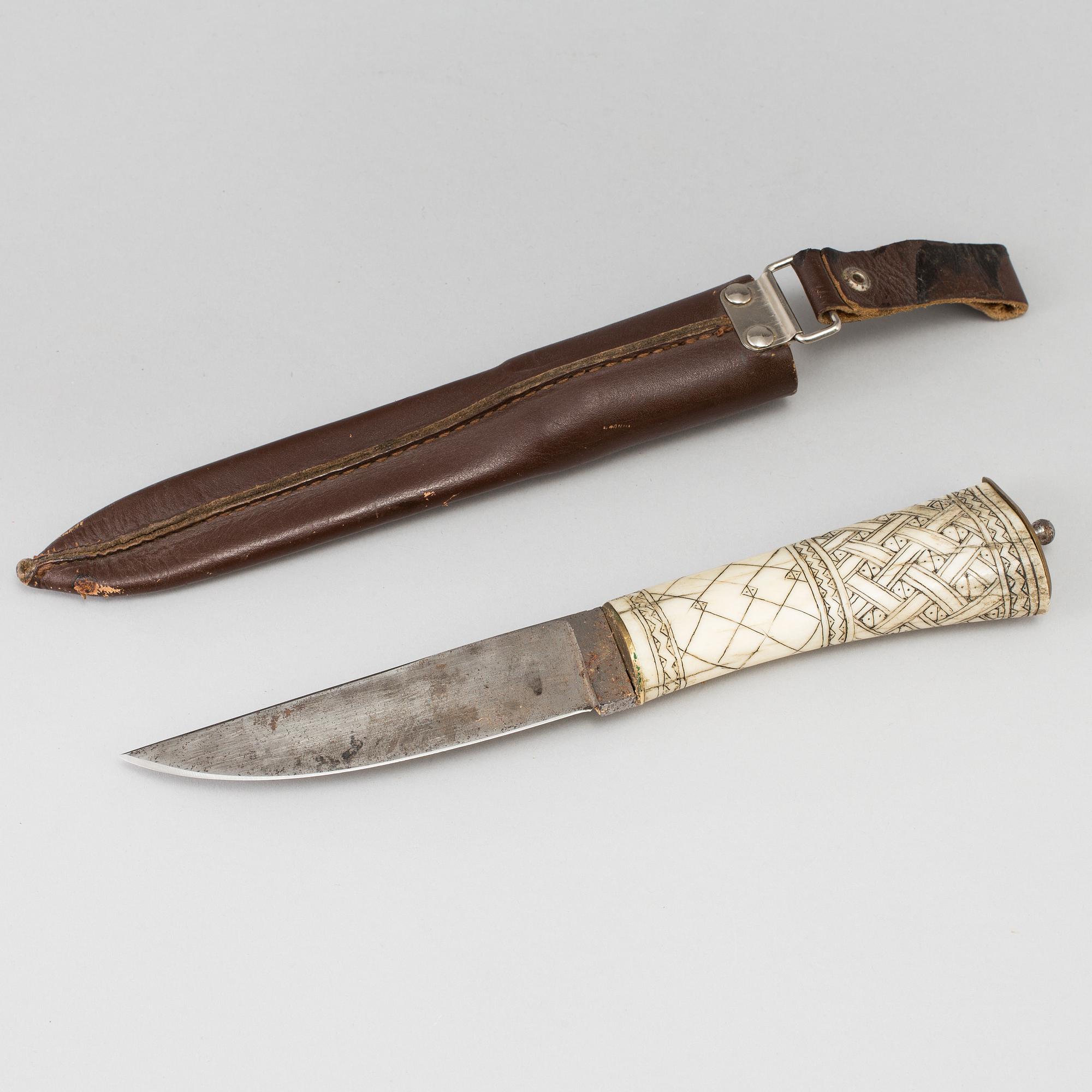 A knife marked Stig Borlind Morjärv 1916.