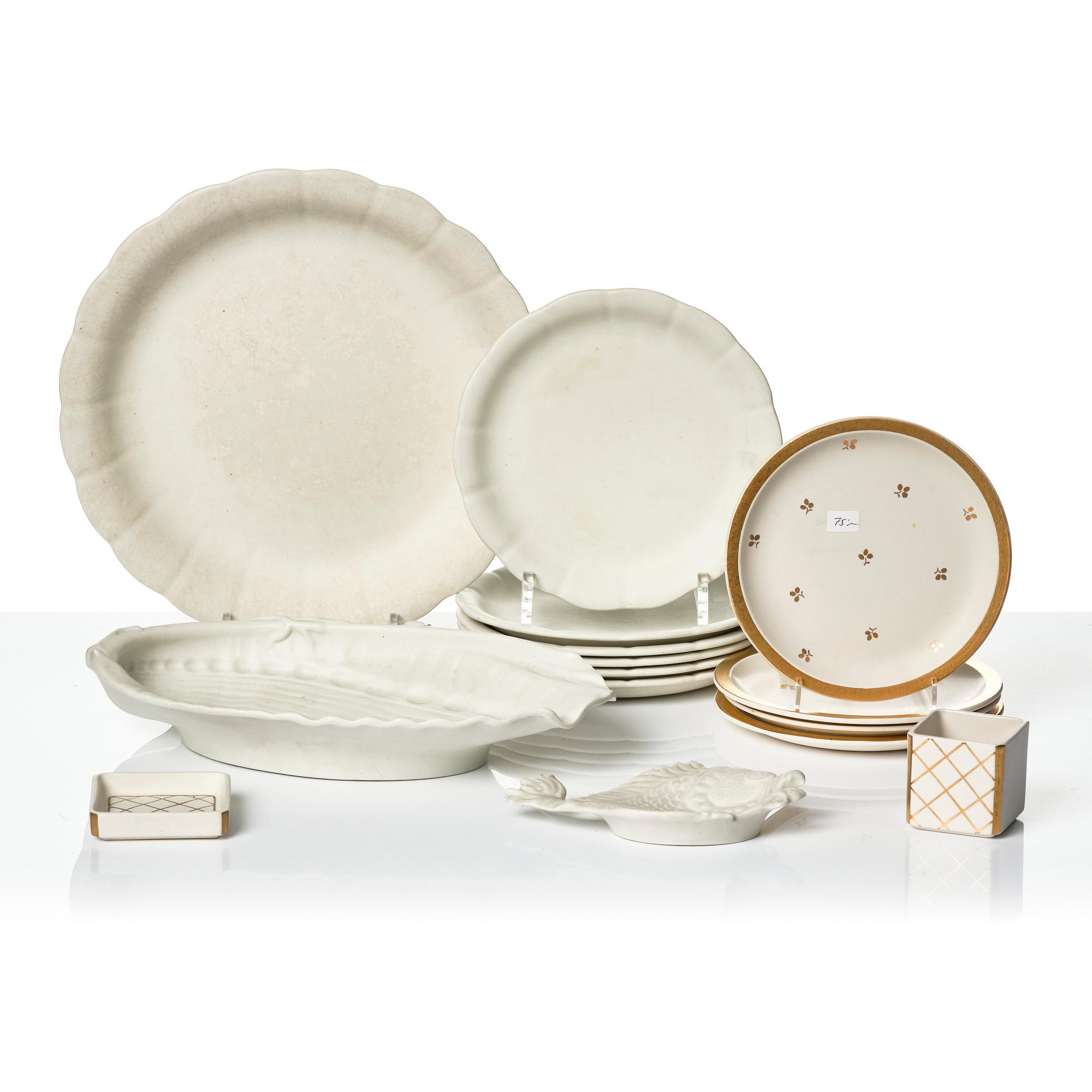 Wilhelm Kåge, 15 pieces of "Carrara" and "Gold Carrara" stoneware dishes, Gustavsberg, Sweden, 1930s/40s.