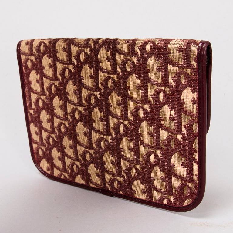 CHRISTIAN DIOR Vintage Scarf with a Clutch.