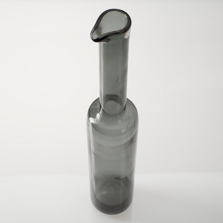 FLASKA, glas, signerad Nanny Still, Riihimäen Lasi Oy.