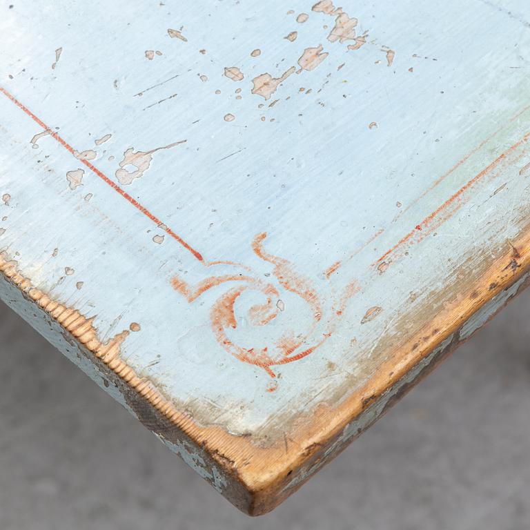 A 18th Century painted gate leg table.