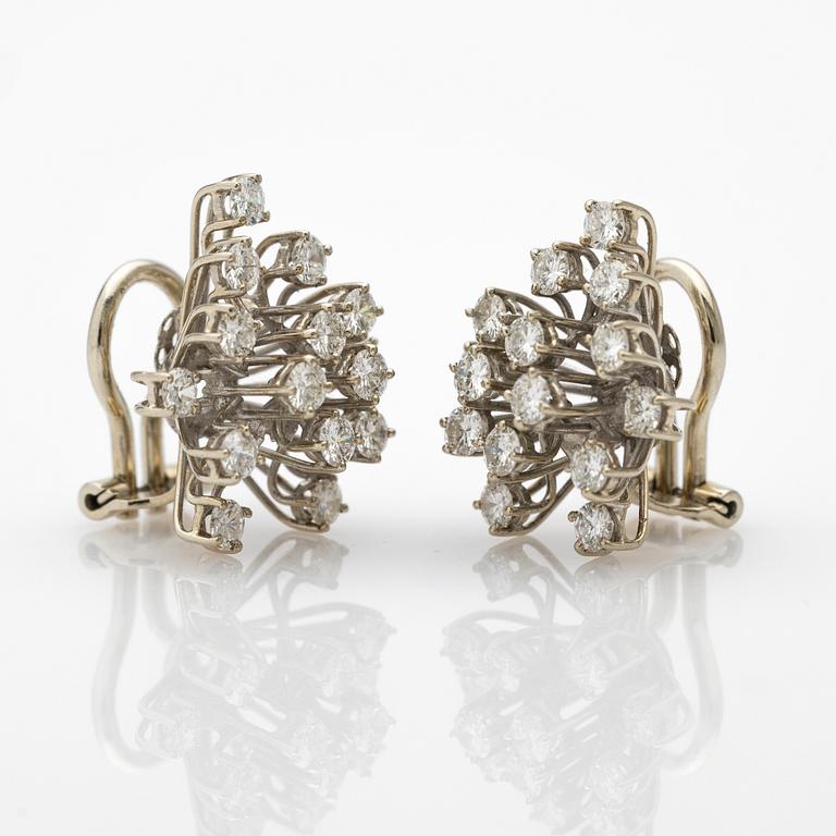 Earrings, a pair, 18k white gold and brilliant-cut diamonds.