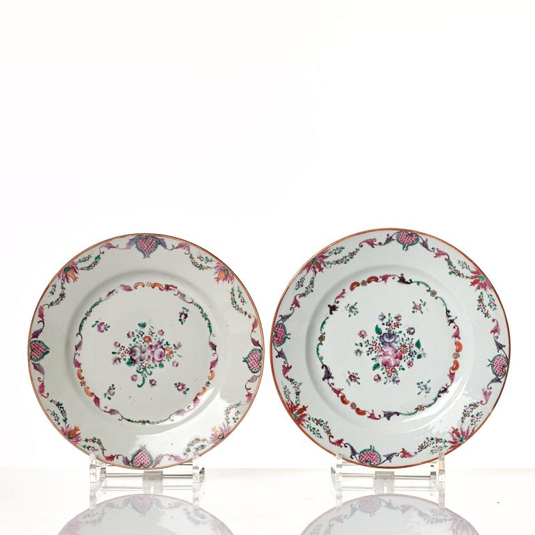 A set of 19 famille rose dishes, Qing dynasty, Qianlong (1736-95).