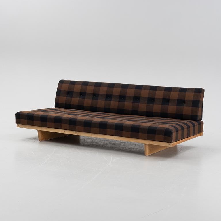 Børge Mogensen, a model 'AG 192' daybed, Fredericia Stolefabrik, Denmark.