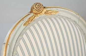 KARMSTOLAR, ett par, gustaviansk stil, 1900-talets andra hälft.