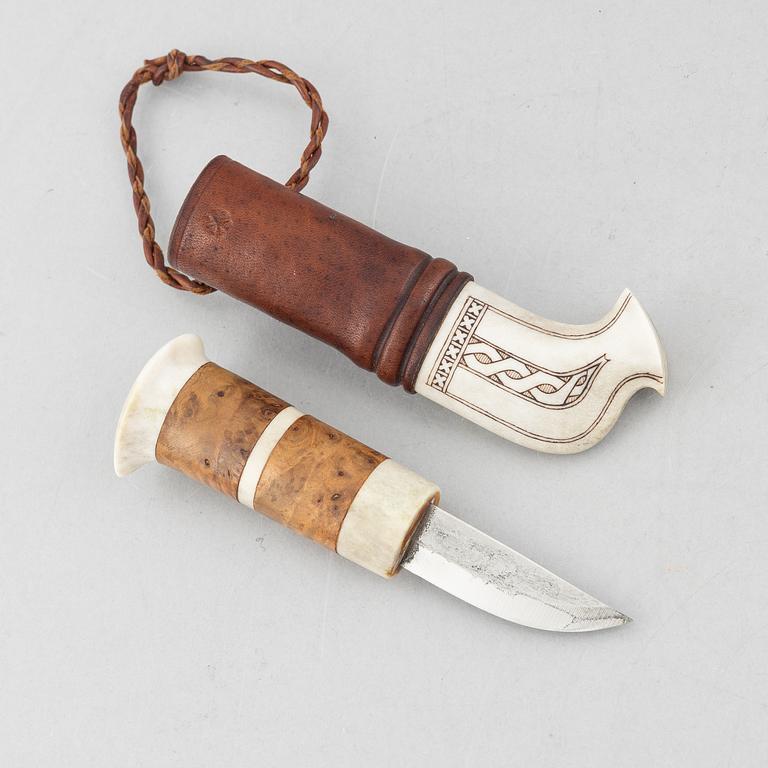 Roland Lundberg, a reindeer horn knife, Piteå.