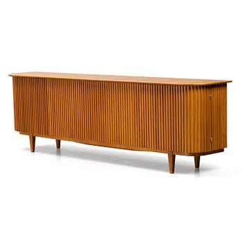 205A. Bertil Fridhagen, a rare elm sideboard, Svenska Möbelfabrikerna, Bodafors, 1940s.