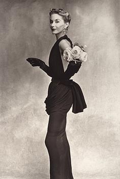 277. Irving Penn, "Lisa Fonssagrives-Penn (Woman with roses on her arm)", 1950.