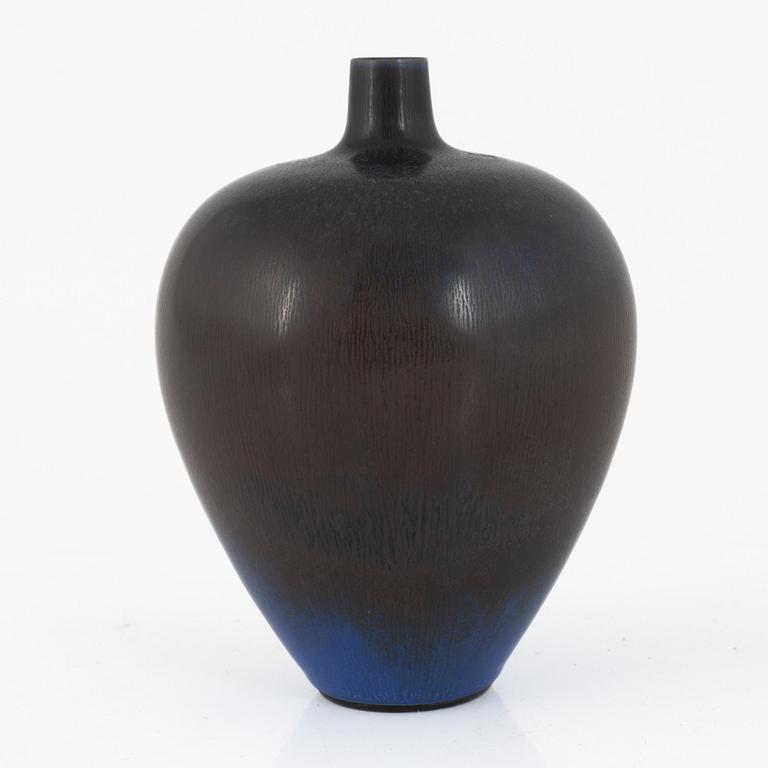 Berndt Friberg, a stoneware vase, Gustavsberg Studio, Sweden 1954.