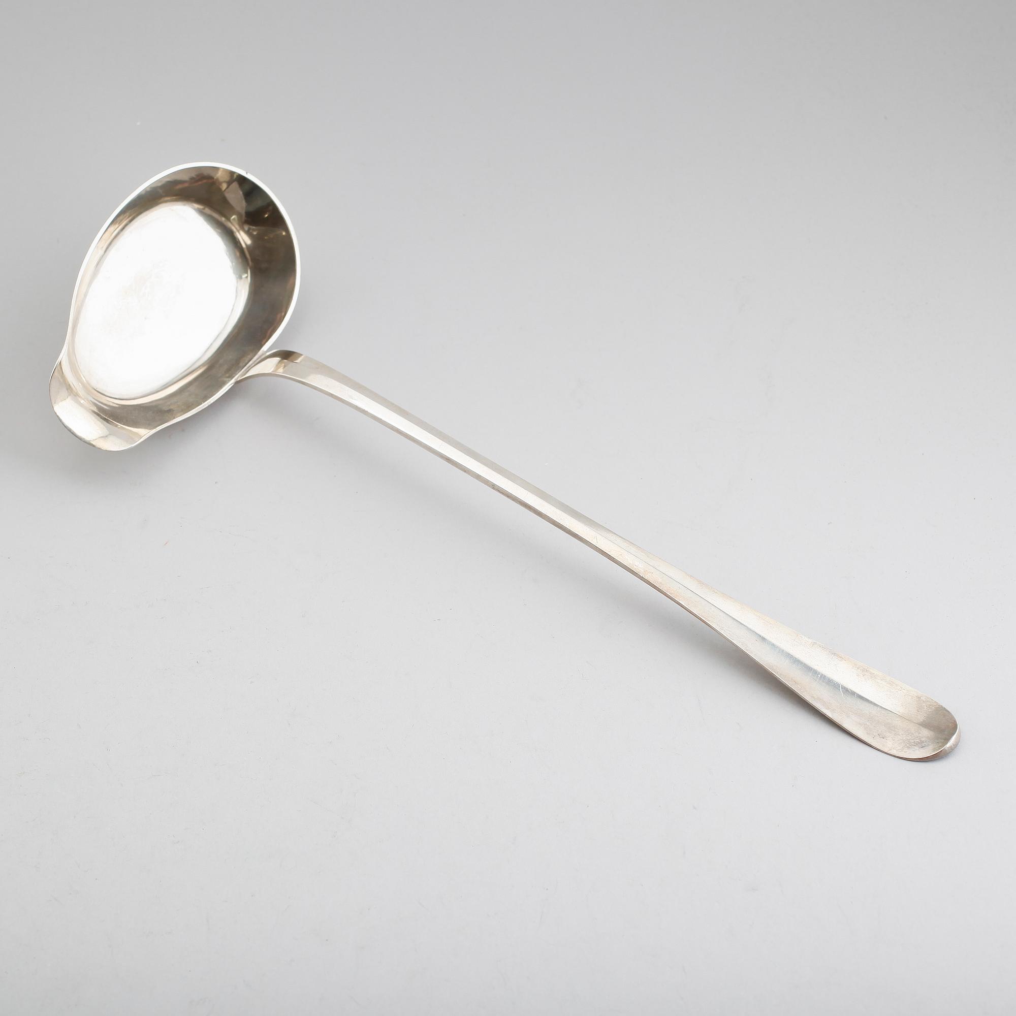 SOPPSLEV, silver, E Johansson, 1878. Vikt ca 258 gram.