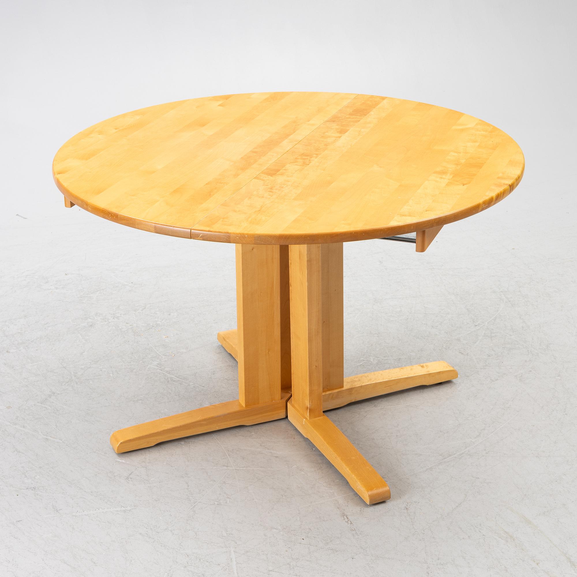 Yngve Ekström, matbord "Björka", Stolab, 2000.