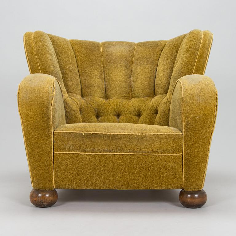 Märta Blomstedt, an 'Aulanko-model' armchair. Designed in 1939.