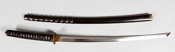KATANA, orientalisk, 1900-talets andra hälft. TEXTÄNDRING: Orientalisk, 1900-talets andra hälft.