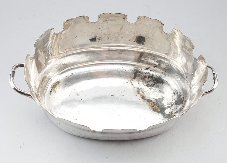 GLASSKÖLJARE, försilvrad mässing, sannolikt 1700-tal.