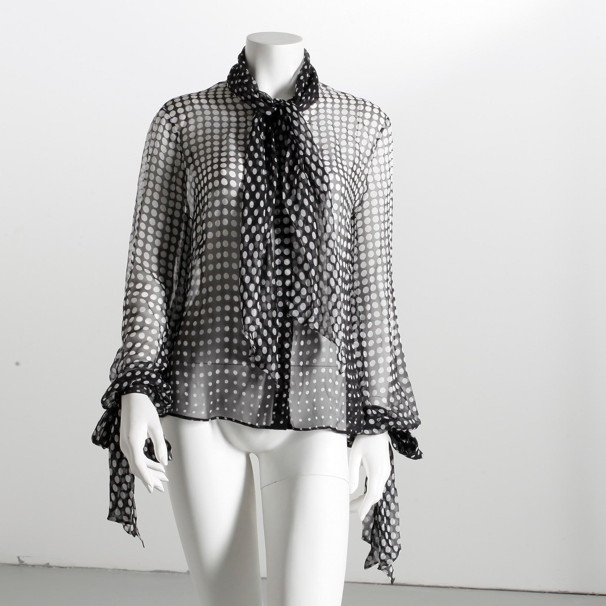 BLOUSE, Alexander Mcqueen, size 46.
