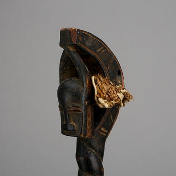 MASK, Liberia, samt 2 figurer, Afrika, 1900-tal.