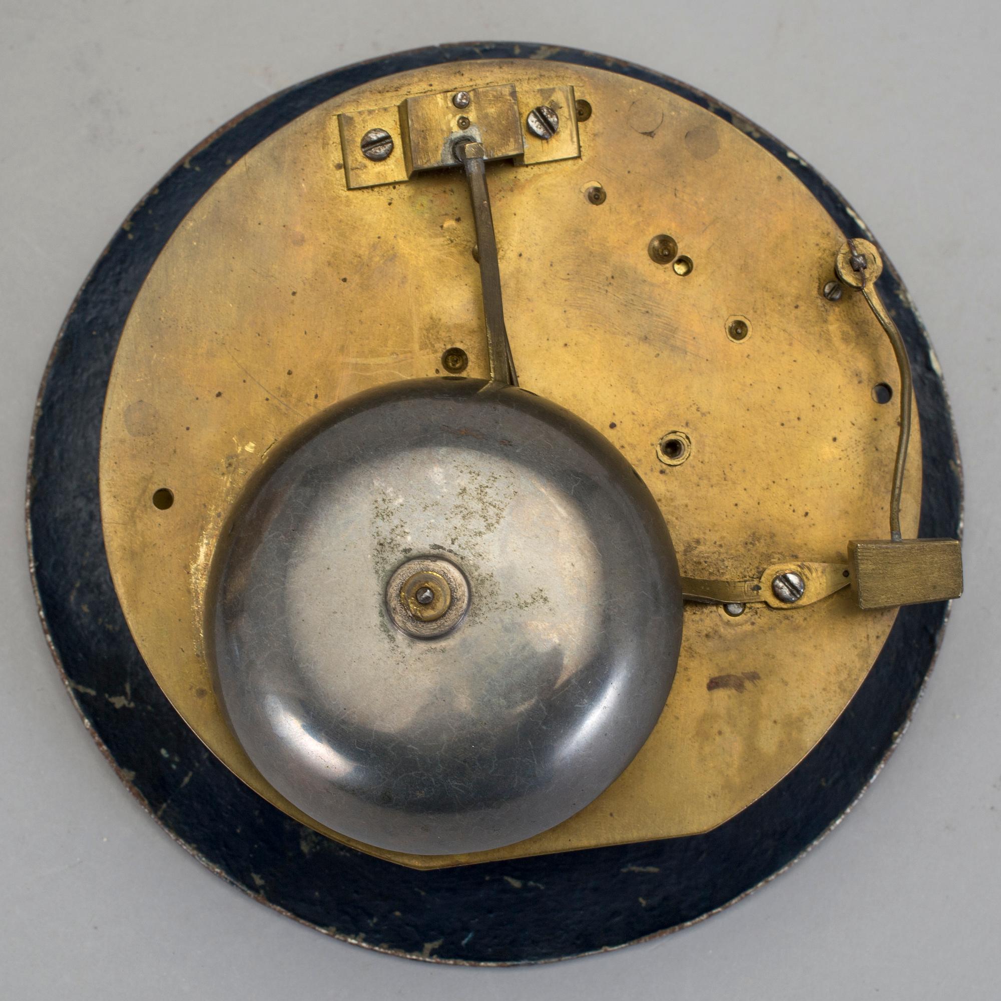 URVERK, 2 st, varav ett signerat Johan Nyberg, Stockholm (verksam 1787-1801).