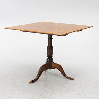 A folding table, Mälardalen, first half of the 19th century.