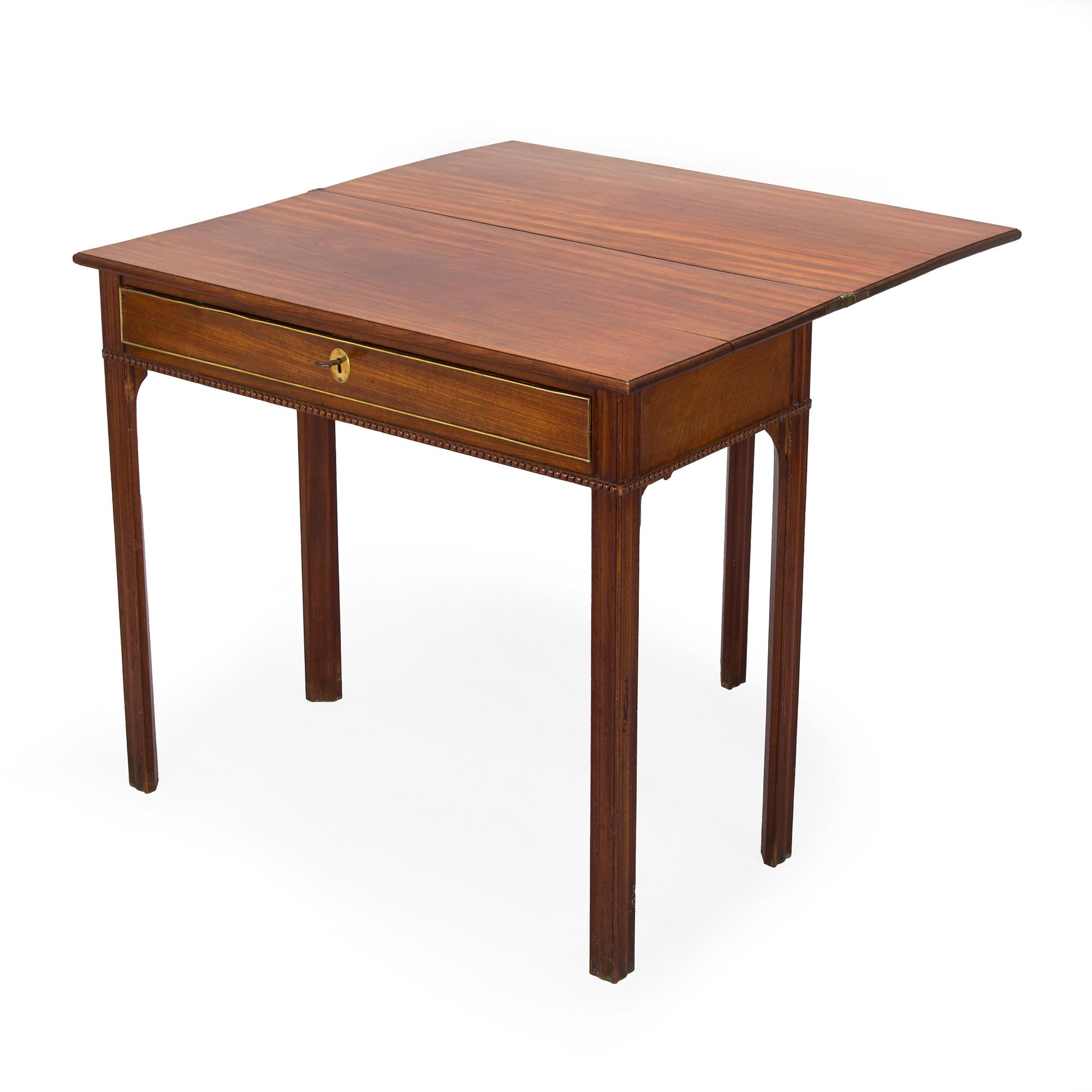 Pelipöytä, Ruotsi 1700-luvun loppu.