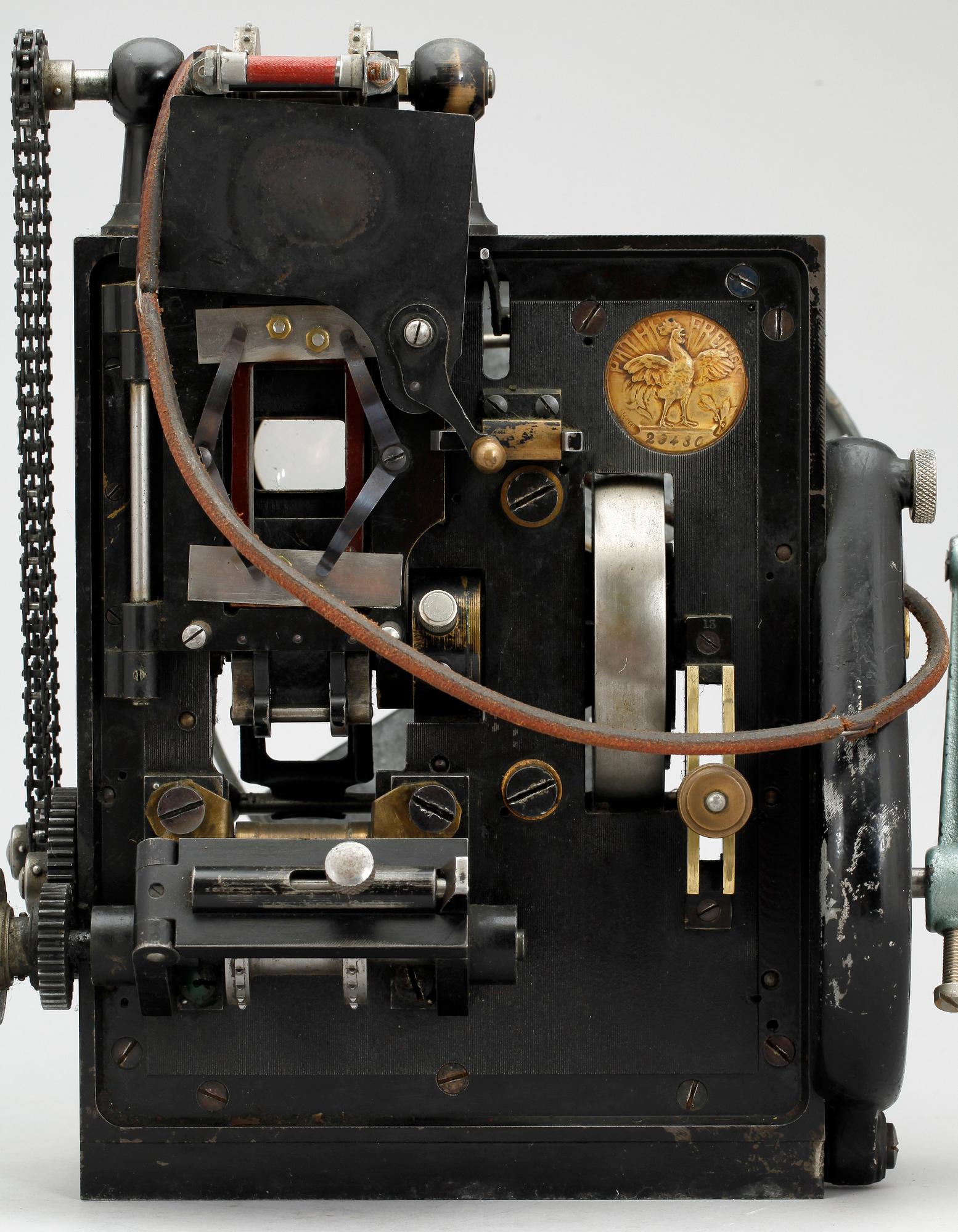 FILMPROJEKTOR, Pathé Freres, Frankrike, omkring sekelskfitet år 1900, numrerat 23430.