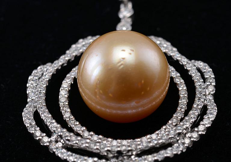 A PENDANT, brilliant cut diamonds c. 1.42 ct. South sea pearls 9 and 14 mm. 18K white gold, weight 15,6 g.