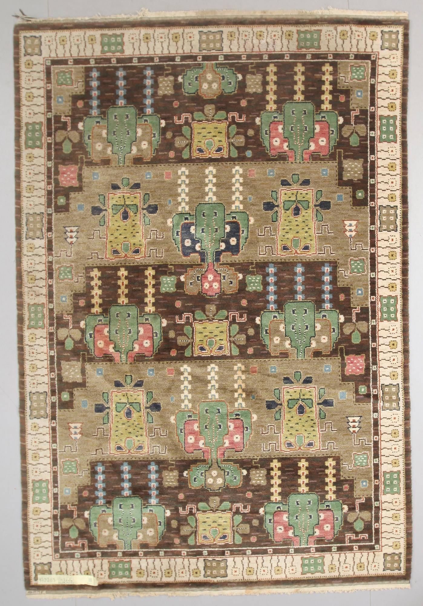 MATTA. "Örtagården". Flossa. 309 x 208 cm. Signerad AB MMF.