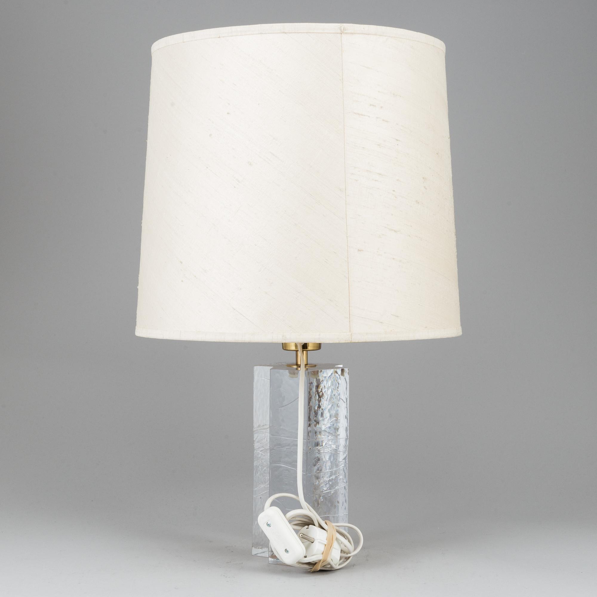 An 'Arkipelago' table lamp by Timo Sarapaneva. For Iittala.