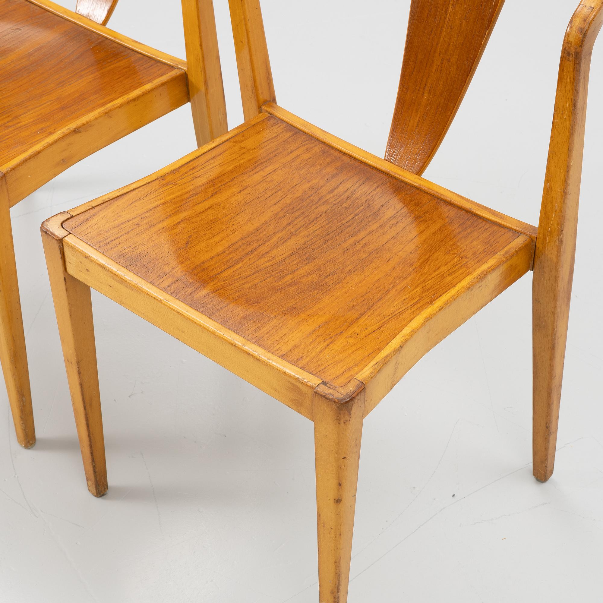 Axel Larsson, a pair of Swedish Modern chairs, model "8-108", Svenska Möbelfabrikarna Bodafors, 1950s.