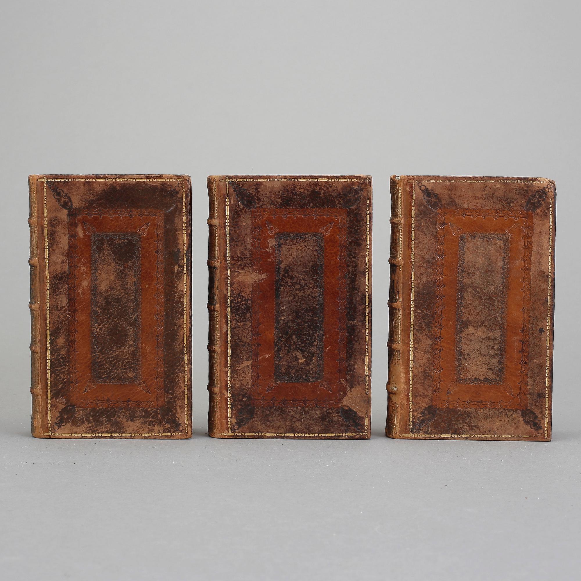 RENE-JACQUES CROISSANT, 3 volymer, Traité des Operations de Chirurgie, Paris 1738.