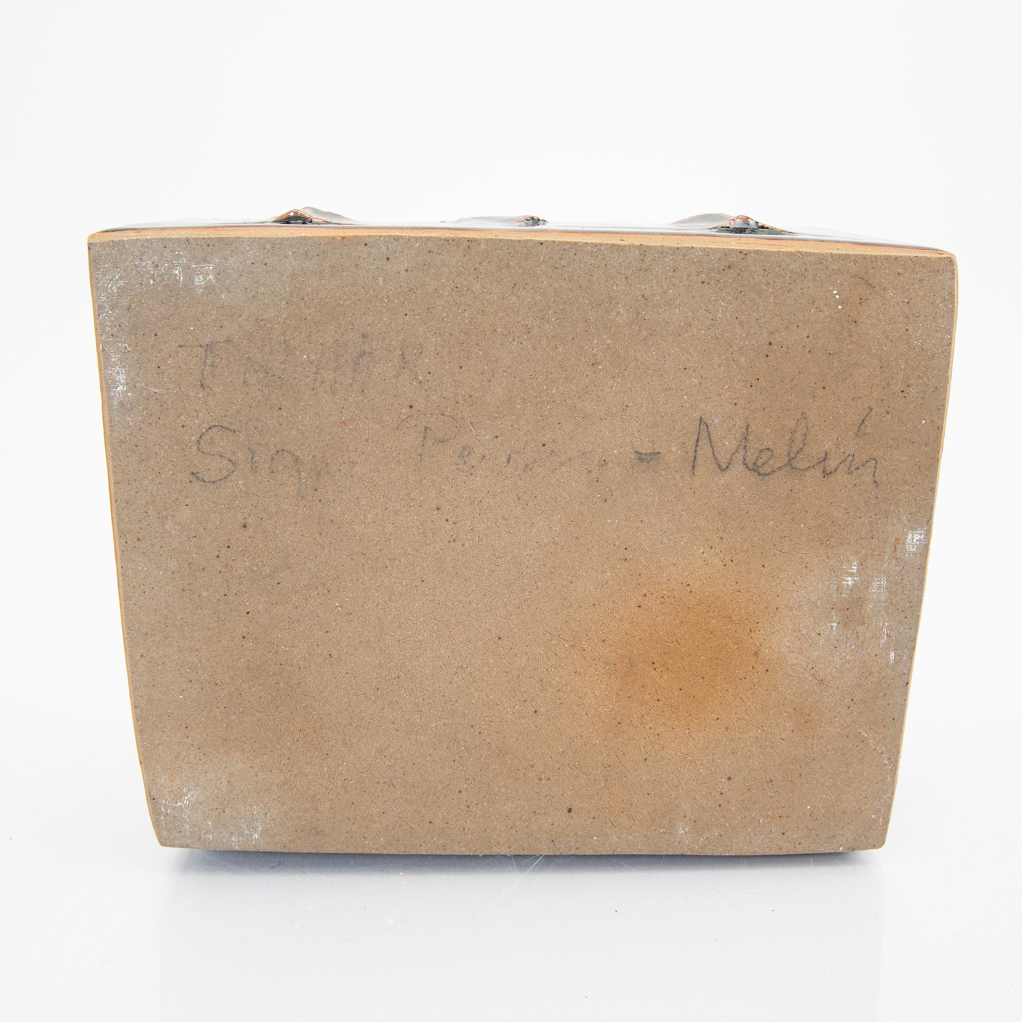 A glazed stone ware box.