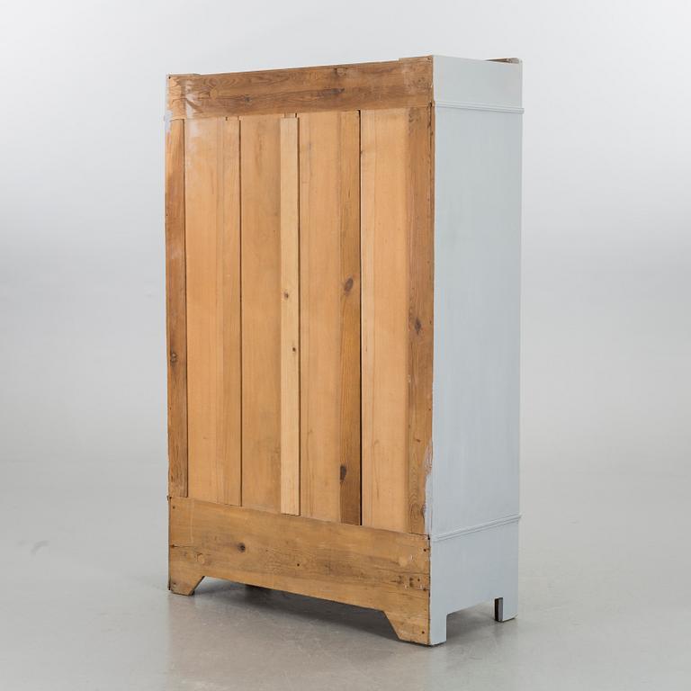 SKÅP / KLÄDSKÅP, jugend, sekelskiftet 1900.