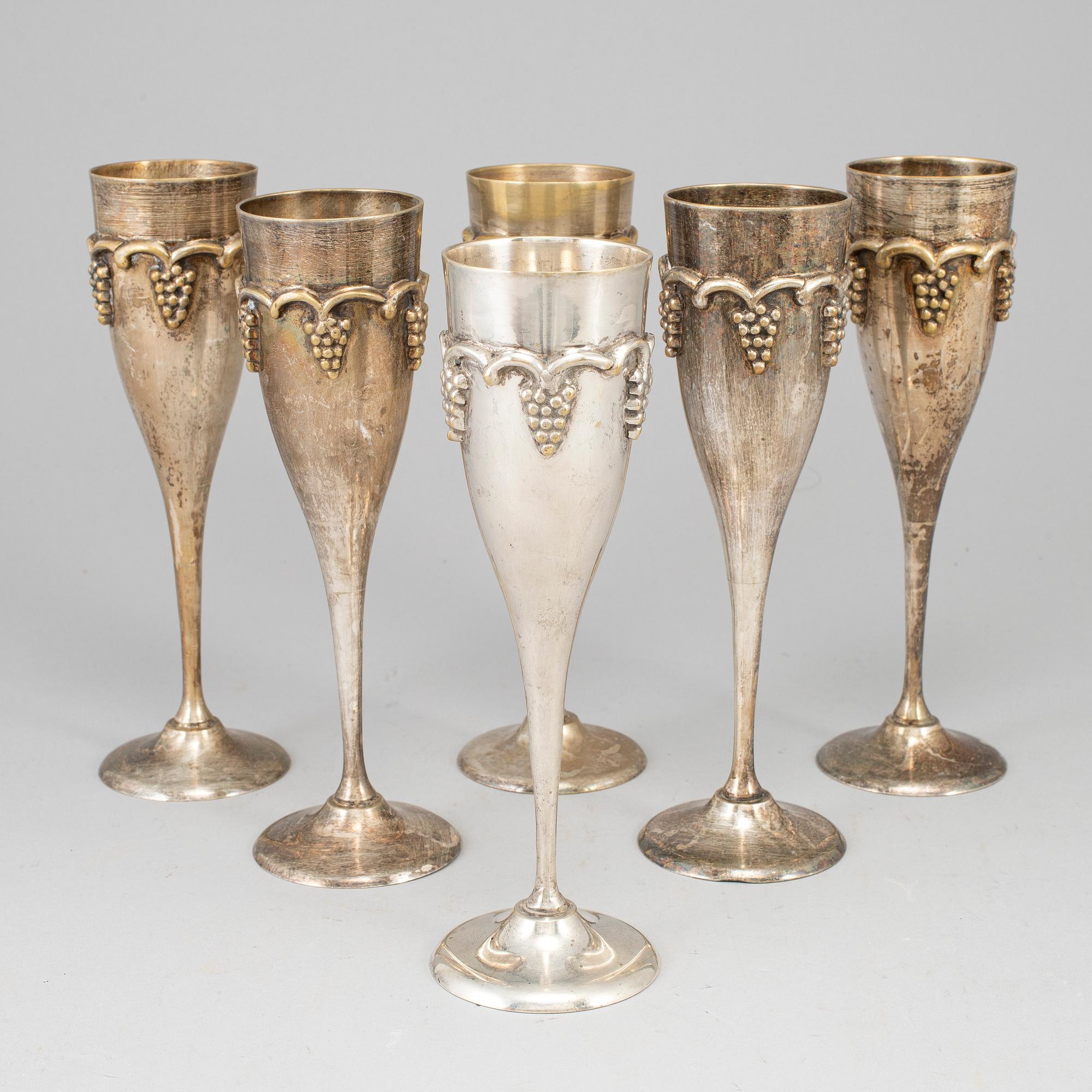 CHAMPAGNEGLAS, 6 st, nysilver, 1900-tal.