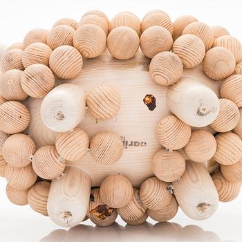 Kaija Aarikka, veistoksia, 2 kpl, puuta, Aarikka Suomi.