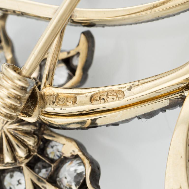Brosch med pärlor och diamanter, C.E. Bolin, St Petersburg 1899-1908, Sofia Schwan.