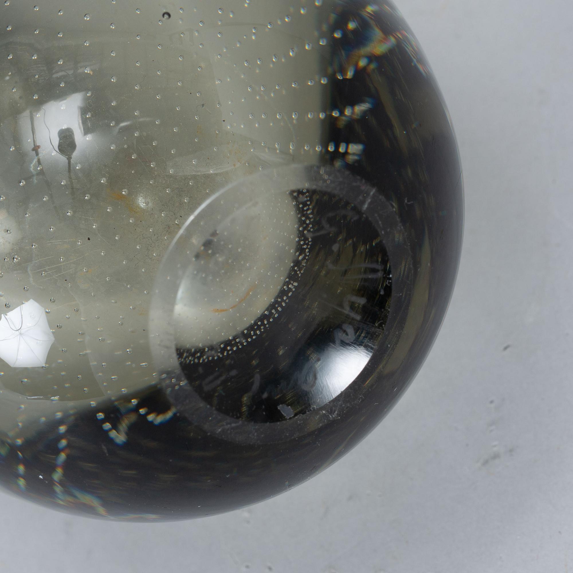 GUNNEL NYMAN, vas, "Musselglas", Nuutajärvi Notsjö, Finland 1947.