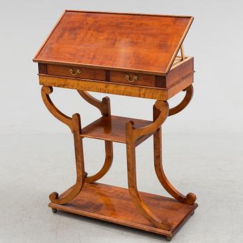 BORD, Karl-Johan stil, 1900-talets första hälft.