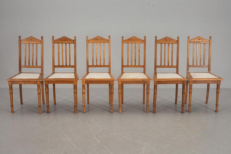 STOLAR, 6 st, nyrenässansstil, 1900-talets första hälft.