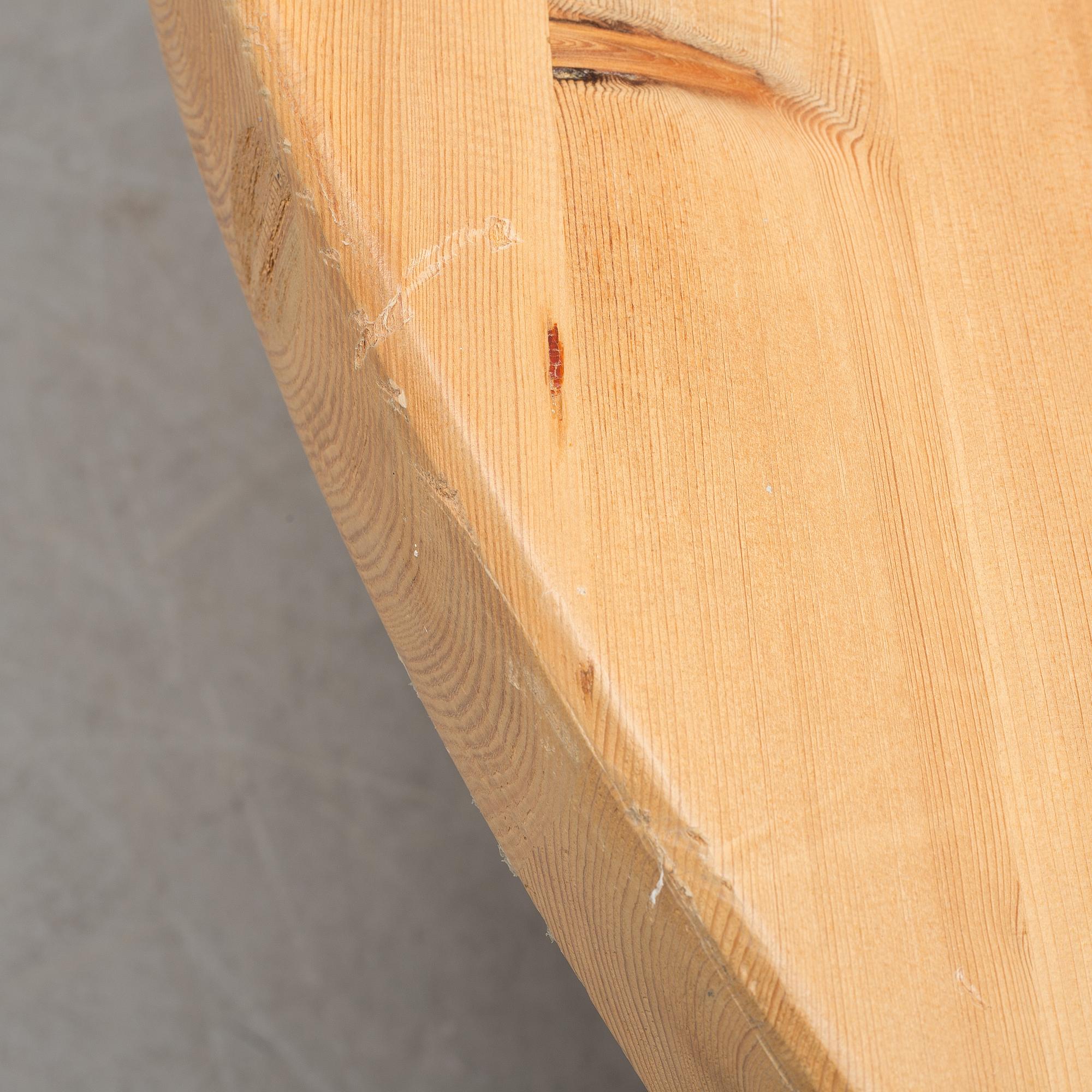 ROLAND WILHELMSSON, matbord, 1900-talets andra hälft.