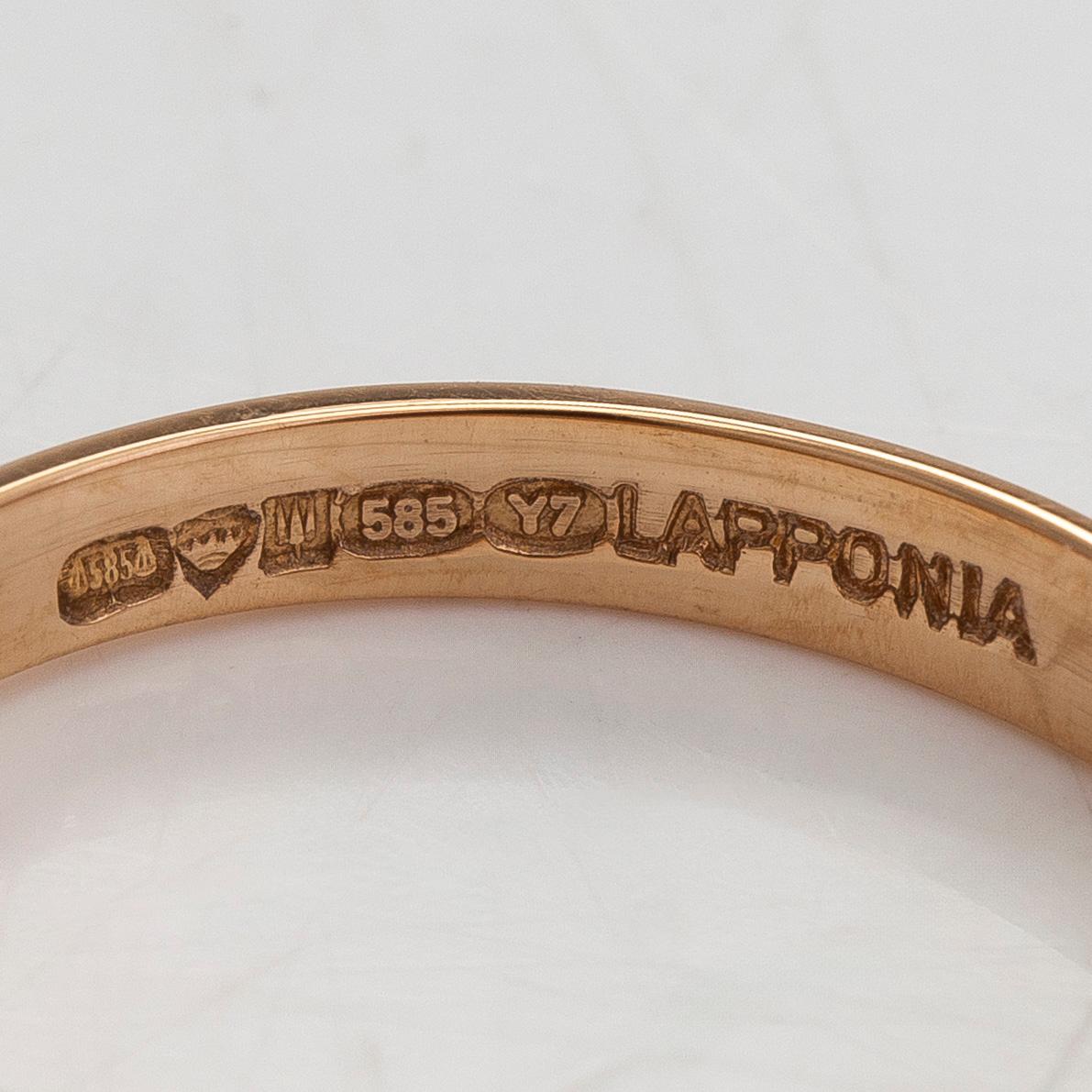 Björn Weckström, Sormus "Kuiskaus", 14K kultaa ja viljeltyjä helmiä. Lapponia 1976.