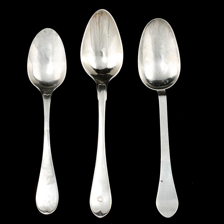 SKEDAR, 3 st, silver, 1700/1800-tal, vikt 152 gram.