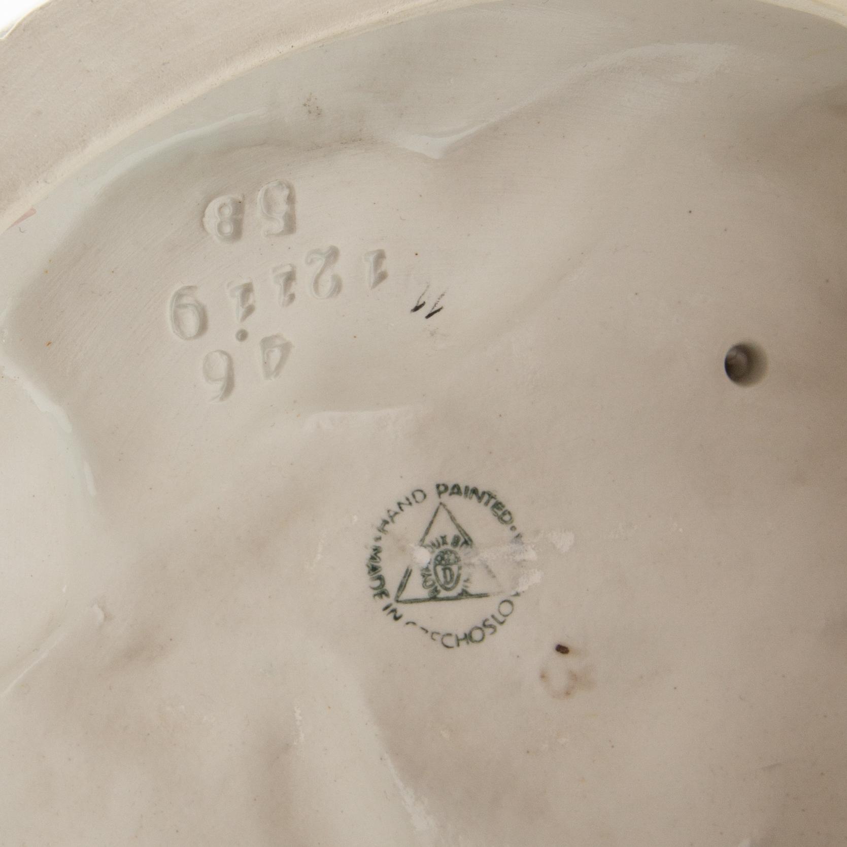 Figure Royal Dux 20th century porcelain.