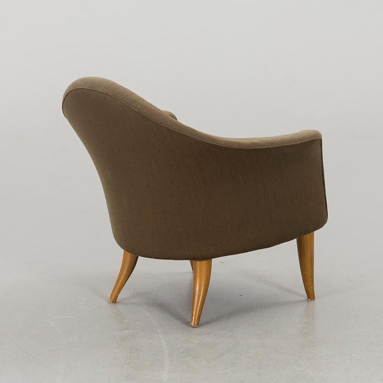 KERSTIN HÖRLIN-HOLMQUIST, "Liten Adam" fåtölj ur Nk:s Triva serie "Paradiset", formgiven 1958.