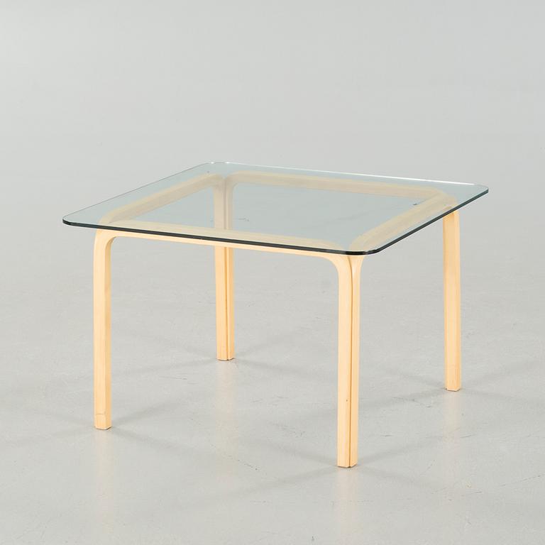 An "Y805B" sofa table, designed by Alvar Aalto in 1946.