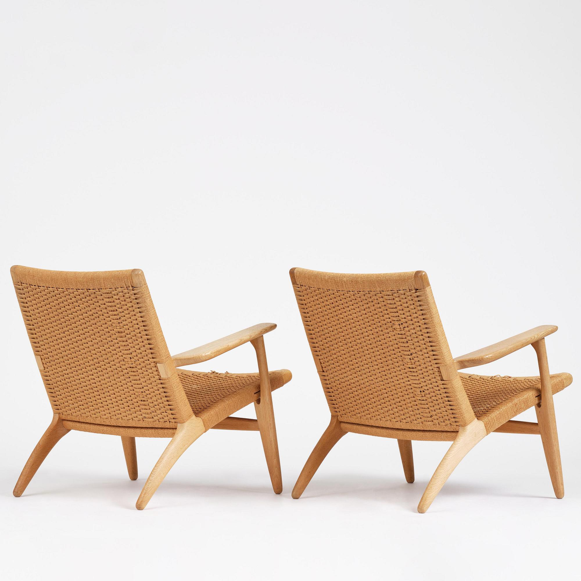 Hans J. Wegner, fåtöljer, ett par, "CH25", Carl Hansen & Son, Danmark, 1960-tal.