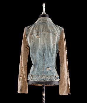 A denim jacket by Dolce & Gabbana with suede on the sleeves.