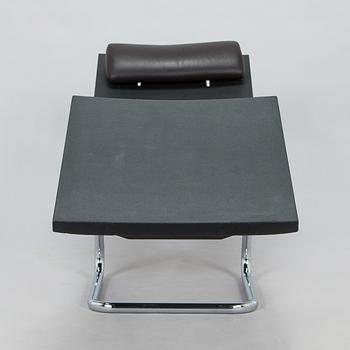 Maarten Van Severen, an "MVS Chaise" lounge chair, Vitra, 2000s.