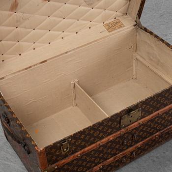 LOUIS VUITTON, koffert, tidigt 1900-tal.