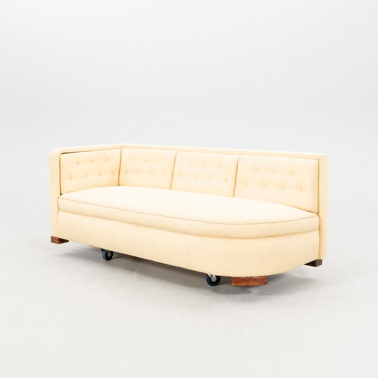 Sofa/daybed 1940's.