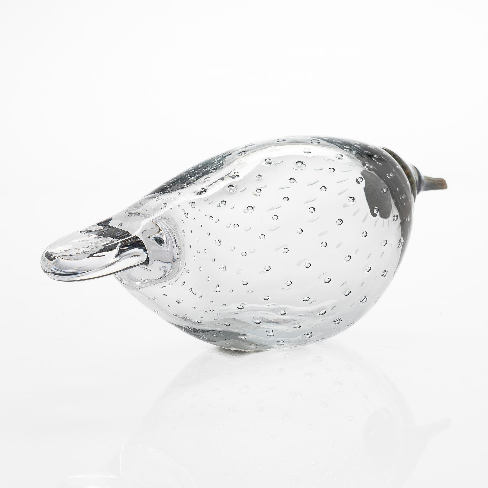 Oiva Toikka, a 'Pearl' glass bird, signed O. Toikka Iittala.